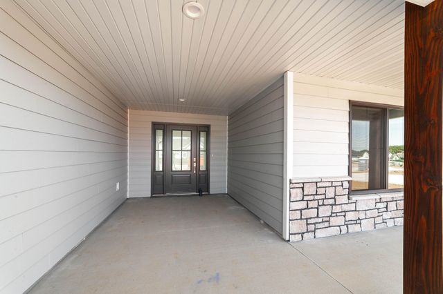 4516 ROYAL COUNTY RD, Columbia, MO 65201