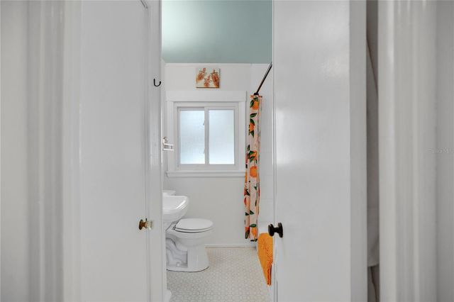 2114 S OAK AVENUE, Sanford, FL 32771