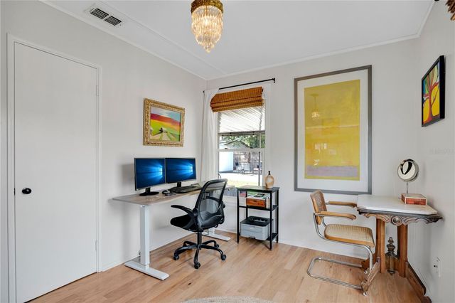 2114 S OAK AVENUE, Sanford, FL 32771