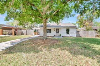 2114 S OAK AVENUE, Sanford, FL 32771