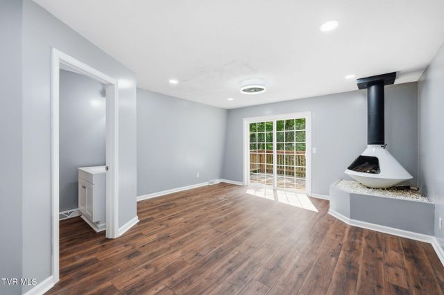 201 Tamassee Drive, Johnson City, TN 37601