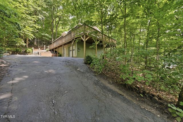 201 Tamassee Drive, Johnson City, TN 37601