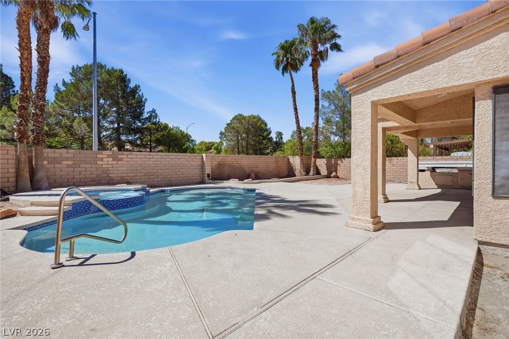 7459 Parnell Avenue, Las Vegas, NV 89147 — photo 2