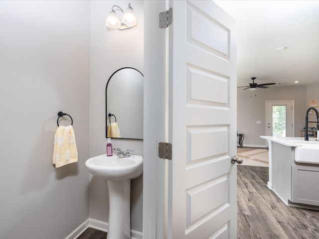 174 Brighton Ln, Lebanon, TN 37090