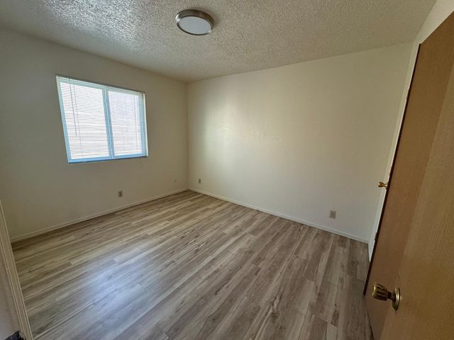 13401 Fruit Avenue NE Apt C, Albuquerque, NM 87123