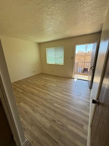 13401 Fruit Avenue NE Apt C, Albuquerque, NM 87123