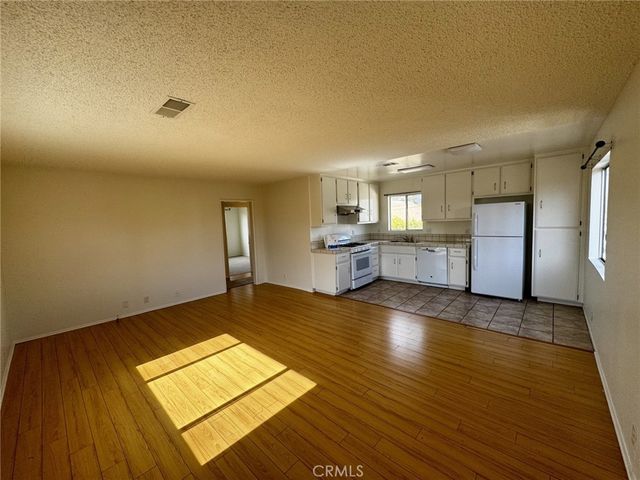 920 N Alameda Avenue, Azusa, CA 91702