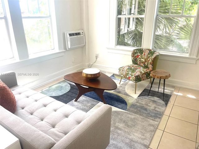1611 Michigan Ave 27, Miami Beach, FL 33139