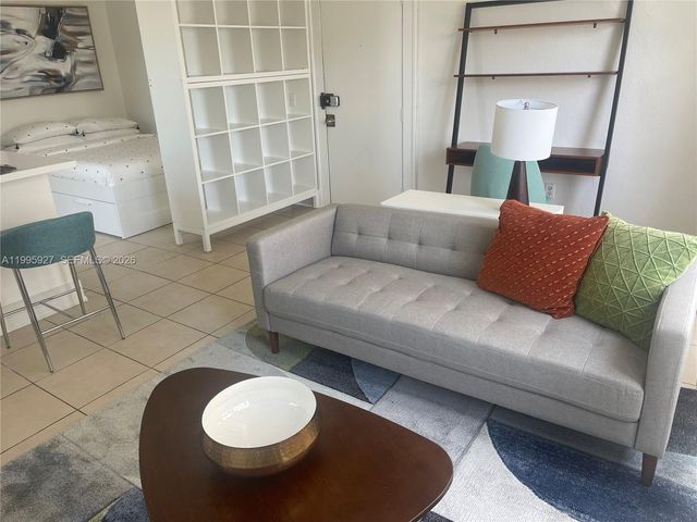 1611 Michigan Ave 27, Miami Beach, FL 33139