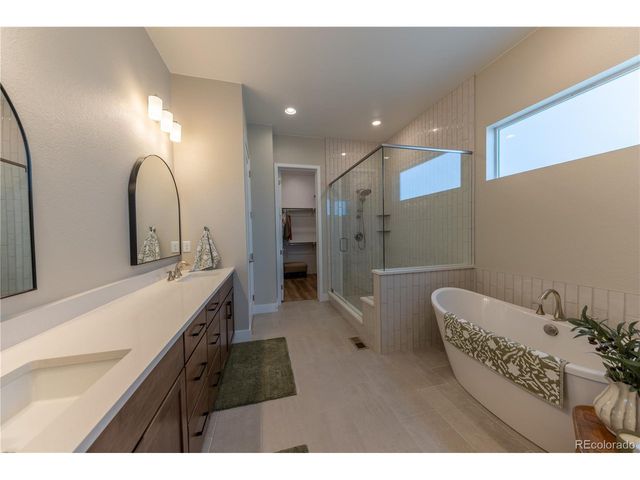 6653 Bridlespur St, Castle Pines, CO 80108