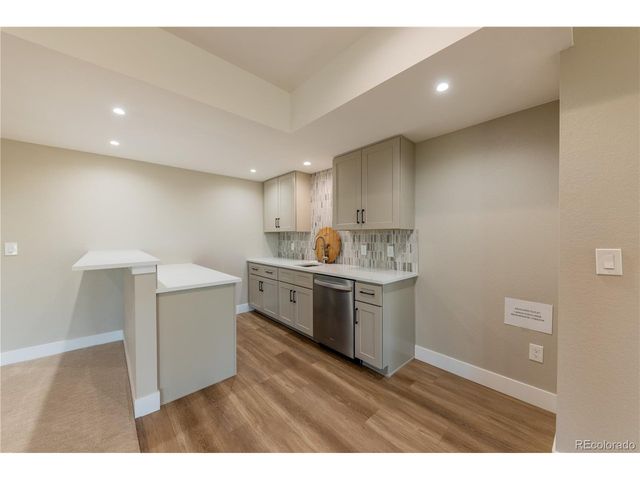 6653 Bridlespur St, Castle Pines, CO 80108