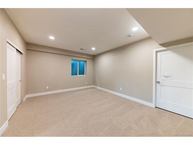 6653 Bridlespur St, Castle Pines, CO 80108