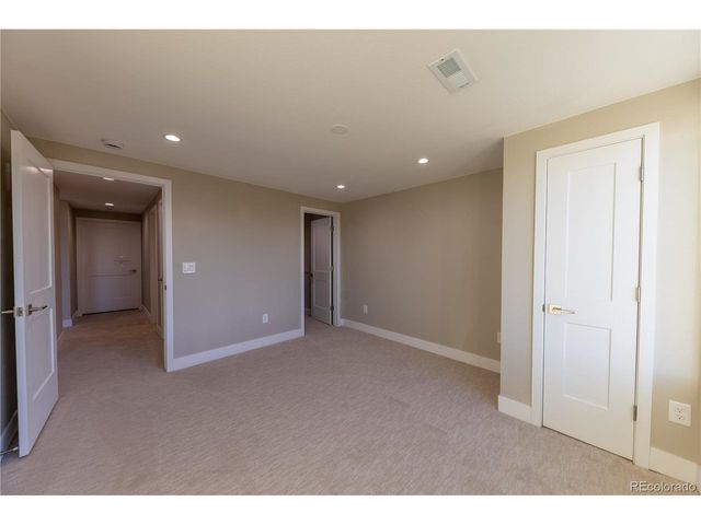 6653 Bridlespur St, Castle Pines, CO 80108