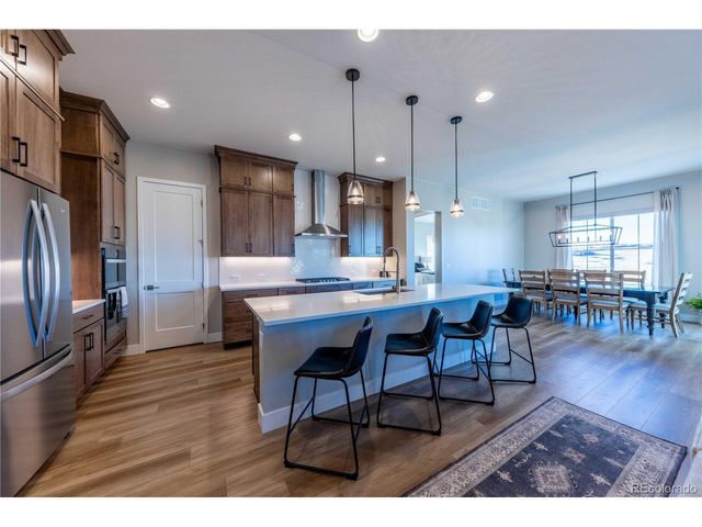 6653 Bridlespur St, Castle Pines, CO 80108