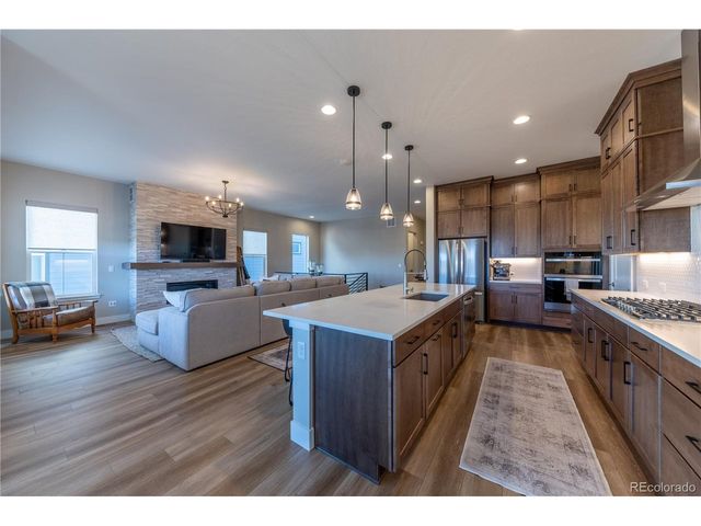 6653 Bridlespur St, Castle Pines, CO 80108