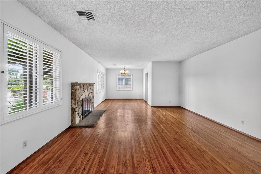 Image 13 of property listing at 721 N Conlon, West Covina, CA 91790