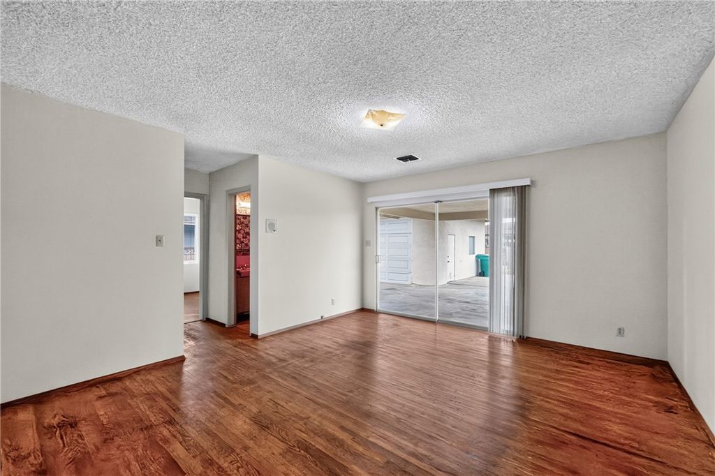 Image 25 of property listing at 721 N Conlon, West Covina, CA 91790
