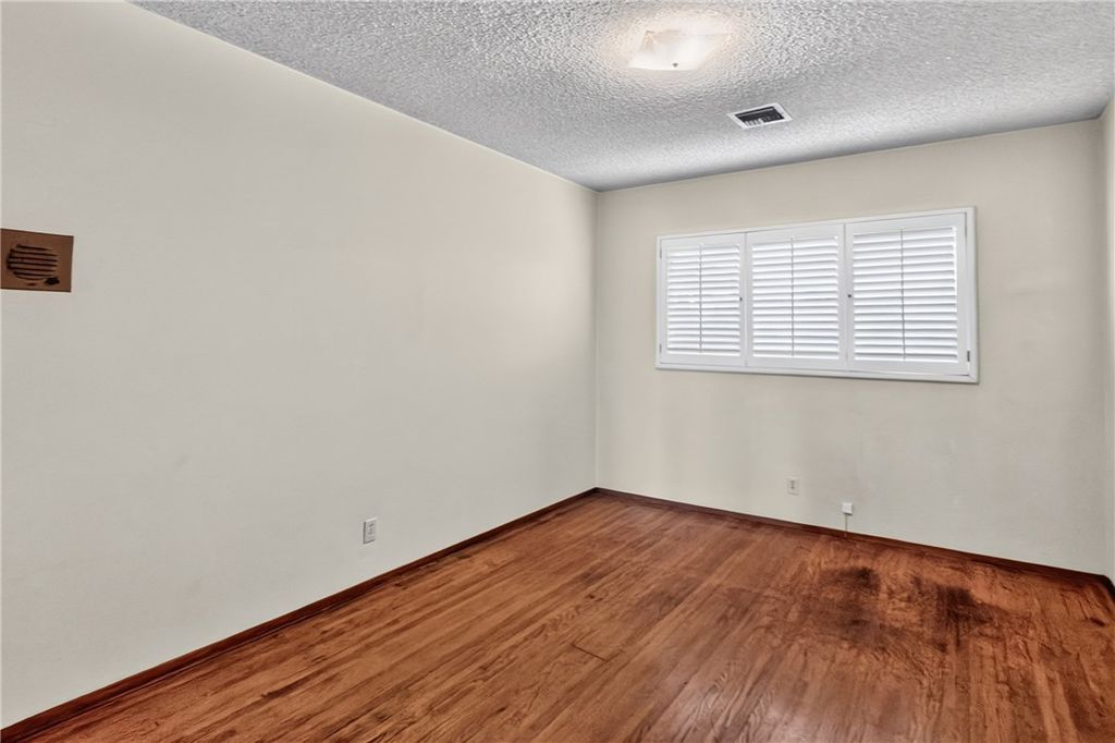 Image 26 of property listing at 721 N Conlon, West Covina, CA 91790