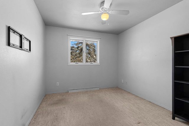 1424 W WEILAND LANE, Appleton, WI 54914