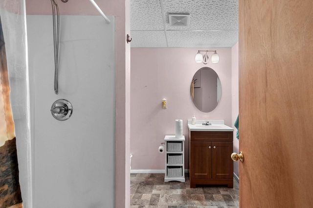 1424 W WEILAND LANE, Appleton, WI 54914