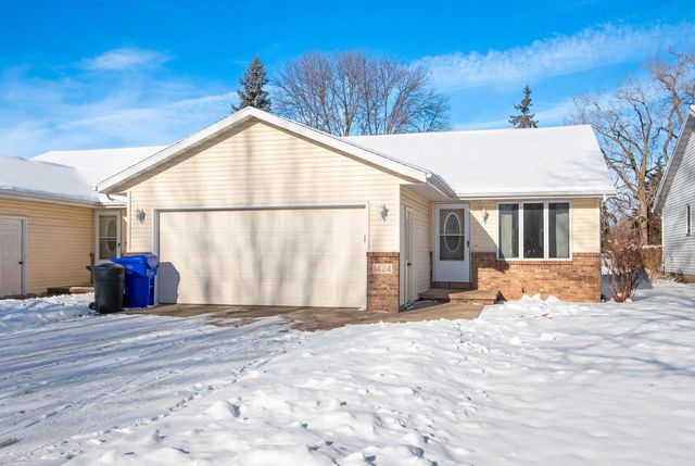 1424 W WEILAND LANE, Appleton, WI 54914