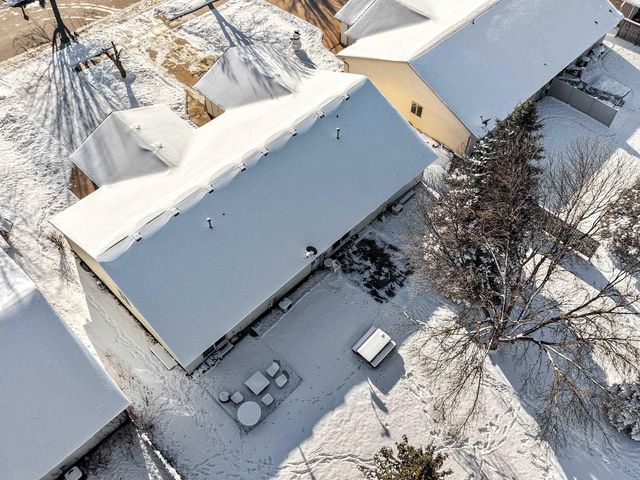 1424 W WEILAND LANE, Appleton, WI 54914