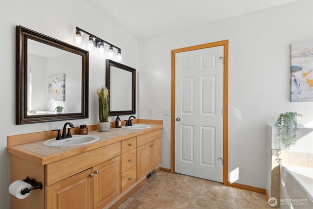 4714 118th Place SE, Everett, WA 98208