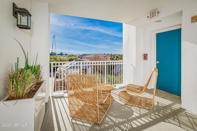 1809 1ST Street 401, Jacksonville Beach, FL 32250