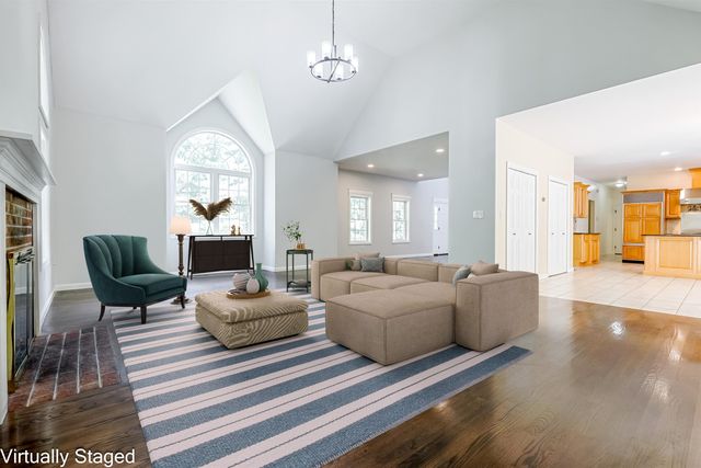 216 Kennedy Hill Road, Goffstown, NH 03045