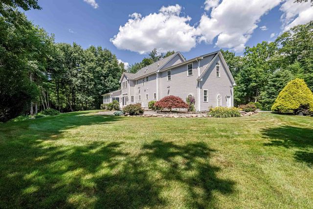216 Kennedy Hill Road, Goffstown, NH 03045