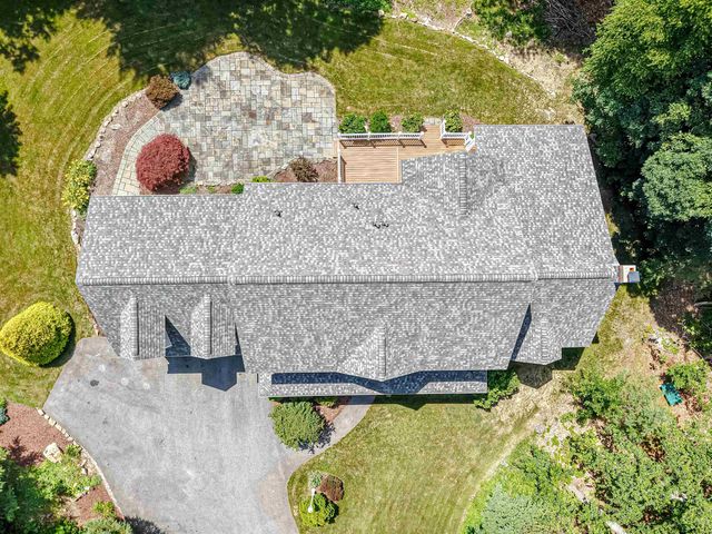 216 Kennedy Hill Road, Goffstown, NH 03045