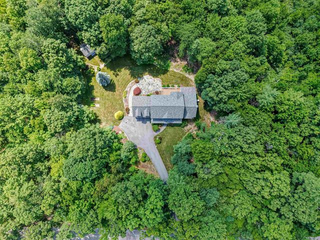 216 Kennedy Hill Road, Goffstown, NH 03045