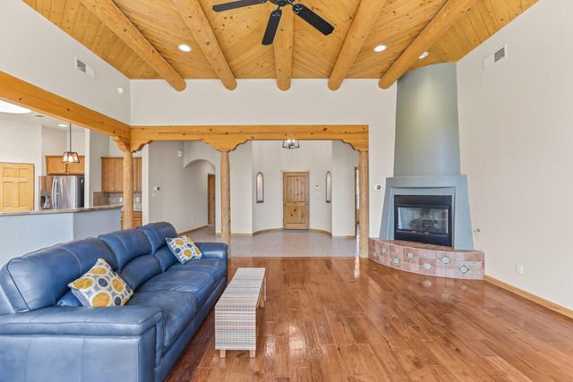 1730 SARATOGA Drive NE, Rio Rancho, NM 87144