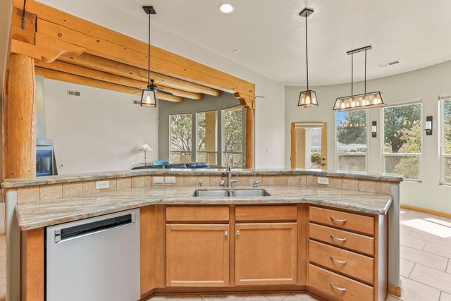 1730 SARATOGA Drive NE, Rio Rancho, NM 87144