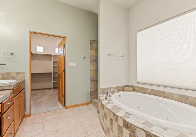 1730 SARATOGA Drive NE, Rio Rancho, NM 87144