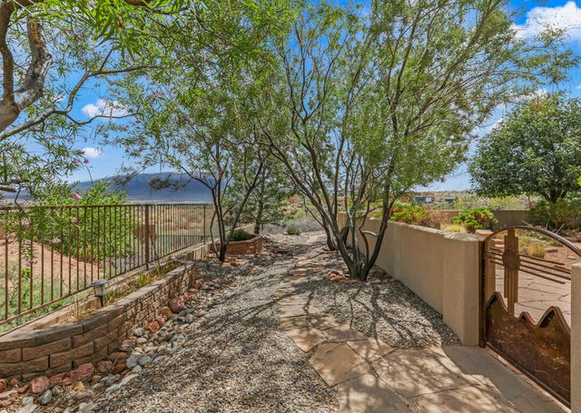 1730 SARATOGA Drive NE, Rio Rancho, NM 87144