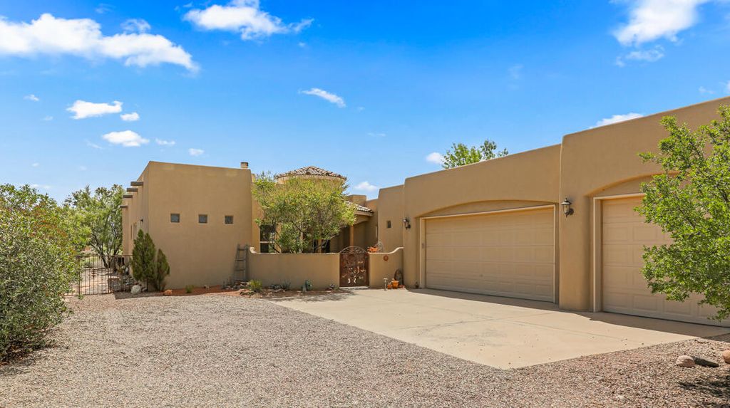 1730 SARATOGA Drive NE, Rio Rancho, NM 87144
