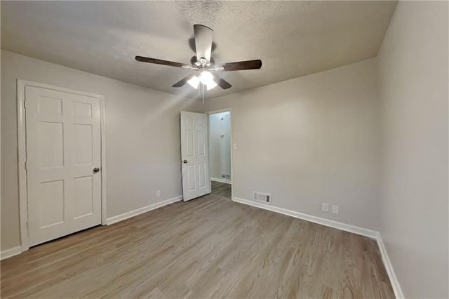 2183 Ivy Crest Drive, Buford, GA 30519