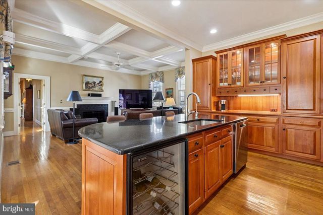 9896 PALACE GREEN WAY, Vienna, VA 22181