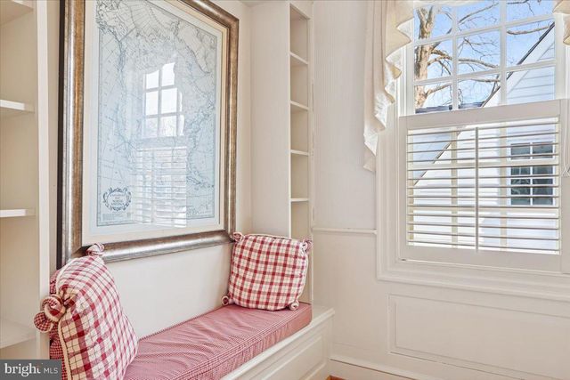 9896 PALACE GREEN WAY, Vienna, VA 22181