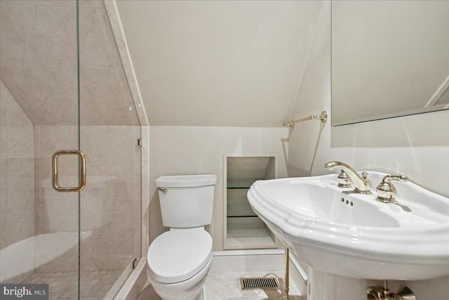 9896 PALACE GREEN WAY, Vienna, VA 22181