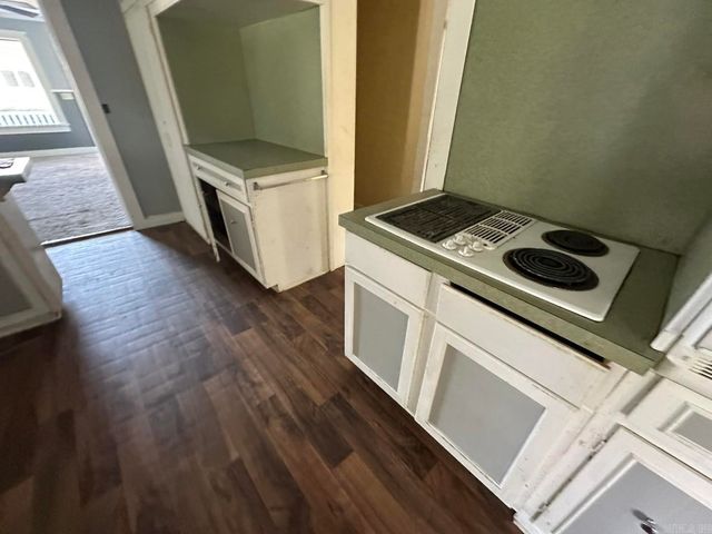 1808 S Leslie Street, Stuttgart, AR 72160