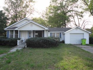 1808 S Leslie Street, Stuttgart, AR 72160