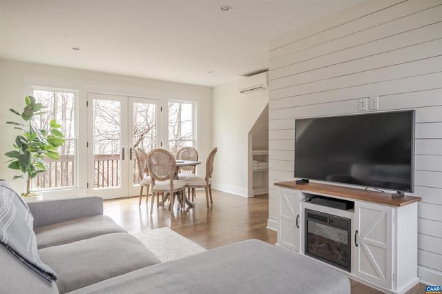 765 SUMMIT RIDGE PT, Charlottesville, VA 22911