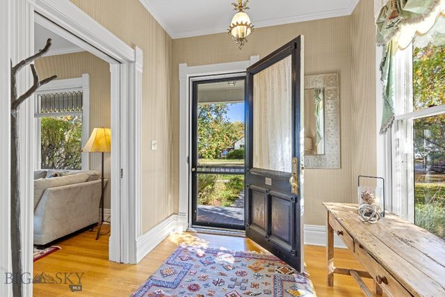 507 S 8th Avenue, Bozeman, MT 59715