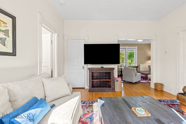 507 S 8th Avenue, Bozeman, MT 59715