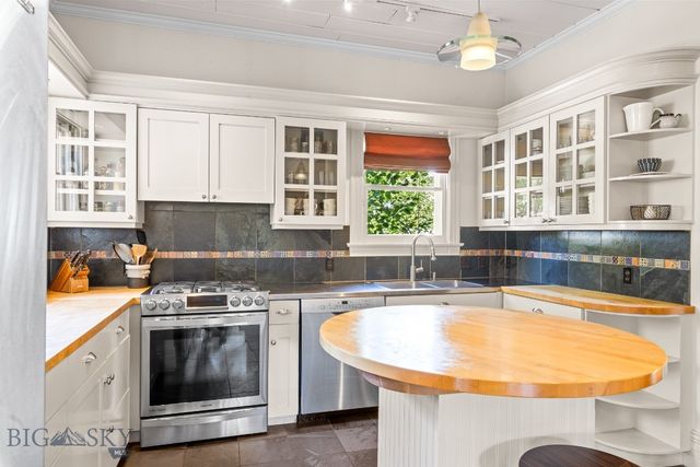 507 S 8th Avenue, Bozeman, MT 59715