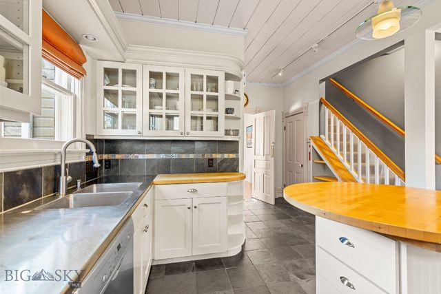 507 S 8th Avenue, Bozeman, MT 59715