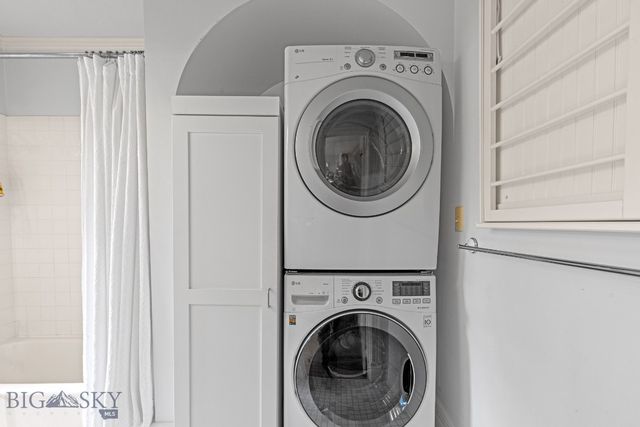 507 S 8th Avenue, Bozeman, MT 59715