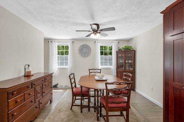 10 Newark Ave, Wilmington, MA 01887